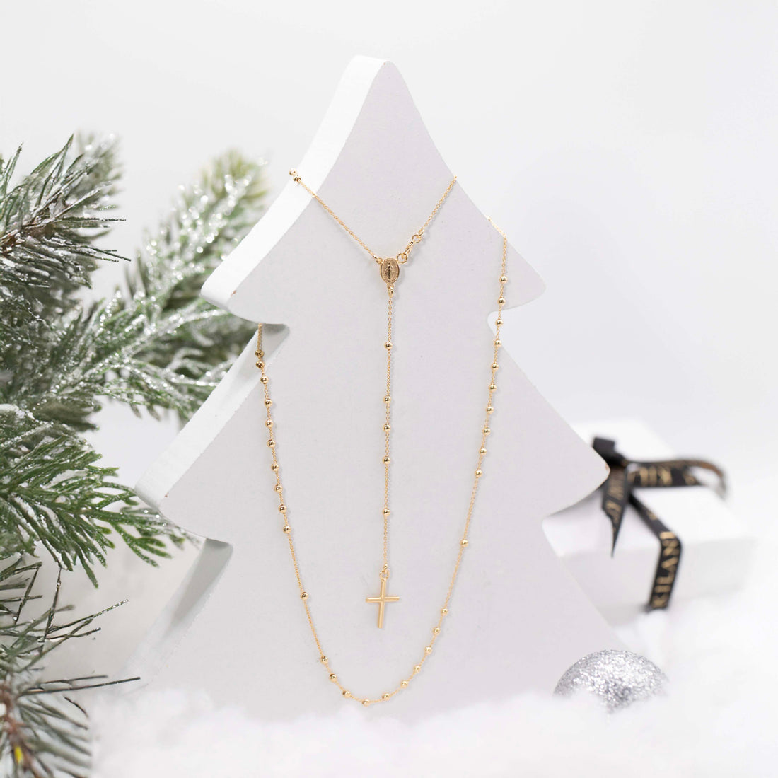 Rosery Necklace