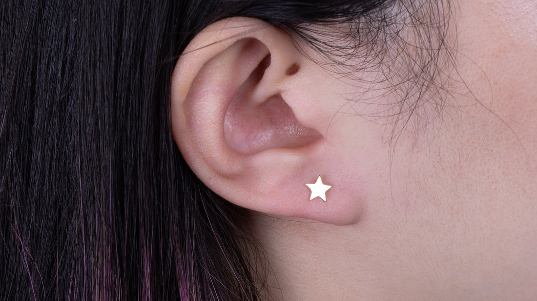 14K Yellow Gold Star Stud Earrings