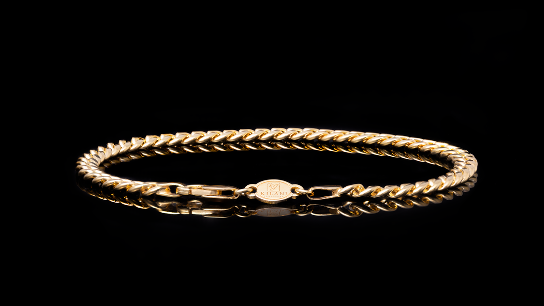 10K Gold Leo Link Bracelet