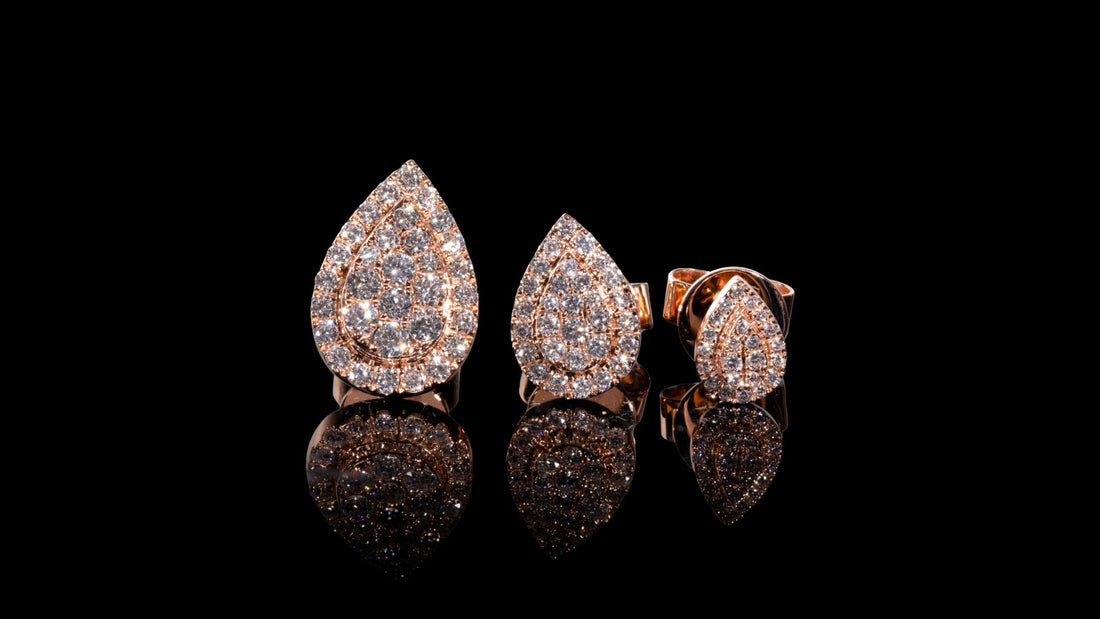 18K Yellow Gold Pear Diamond Earrings