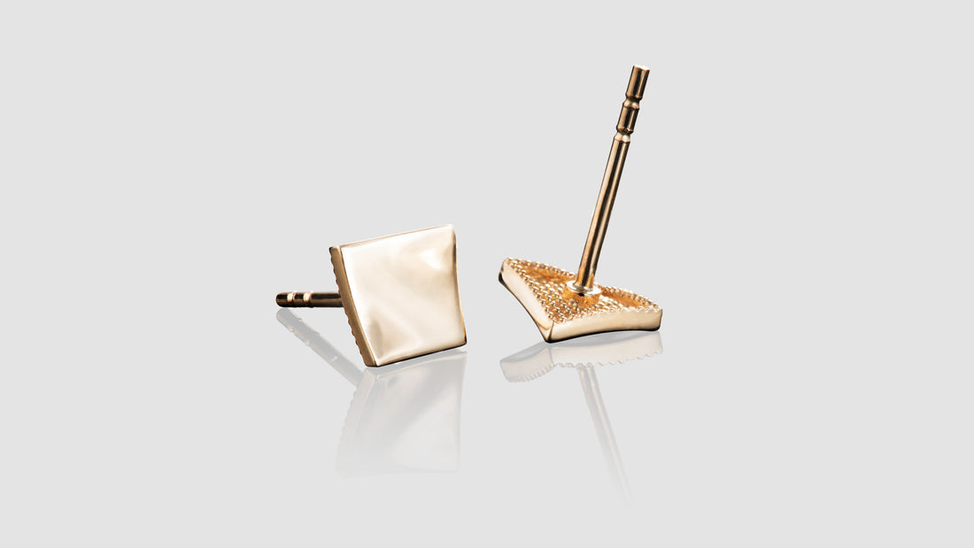 10K Gold Bend Square Stud Earrings